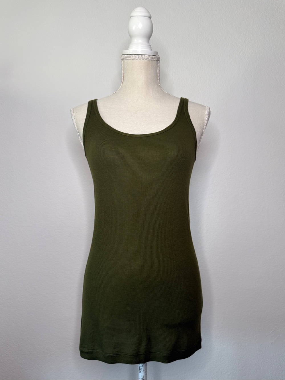 Vince Olive Green Ribbed Scoop Tank